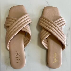 NICOLE MILLER Womens CROSS STRAP SANDAL SLIDE FLAT Beige Size 8 Beach vacation